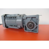 215 RPM 0,37 kW Asmaat 20 mm  IE3. UNUSED 